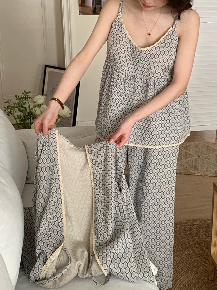 Floral Cotton Pajama Set / Brown