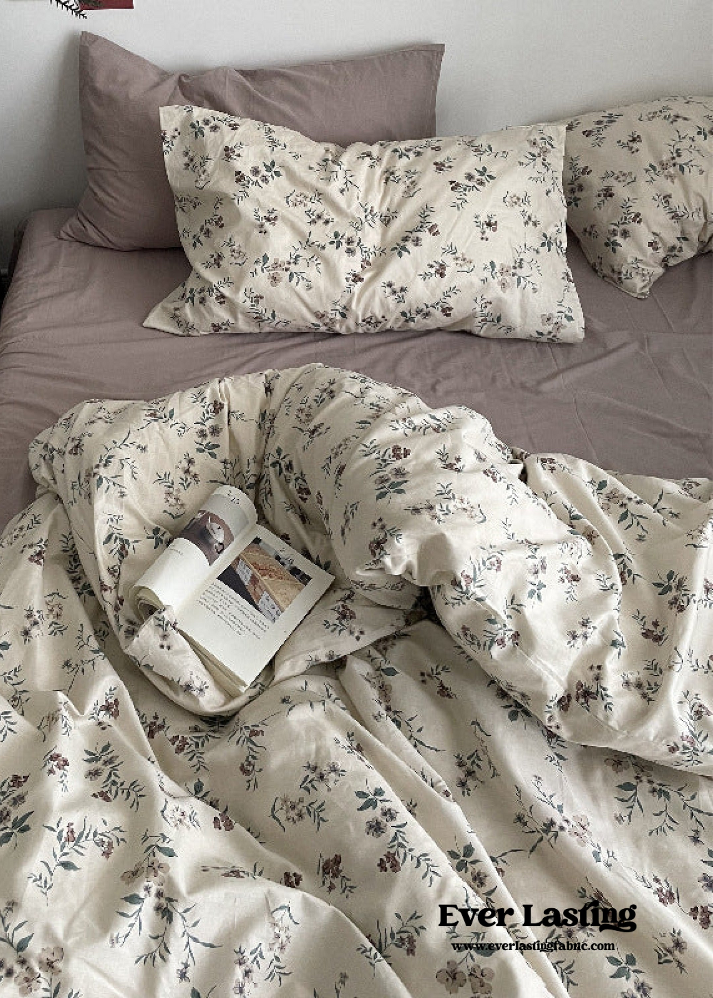 Cottage Floral Bedding Set / Lilac Purple