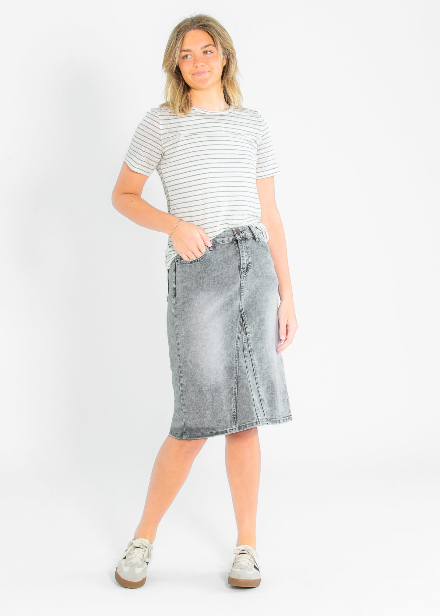 Essential Linen Short Sleeve Top