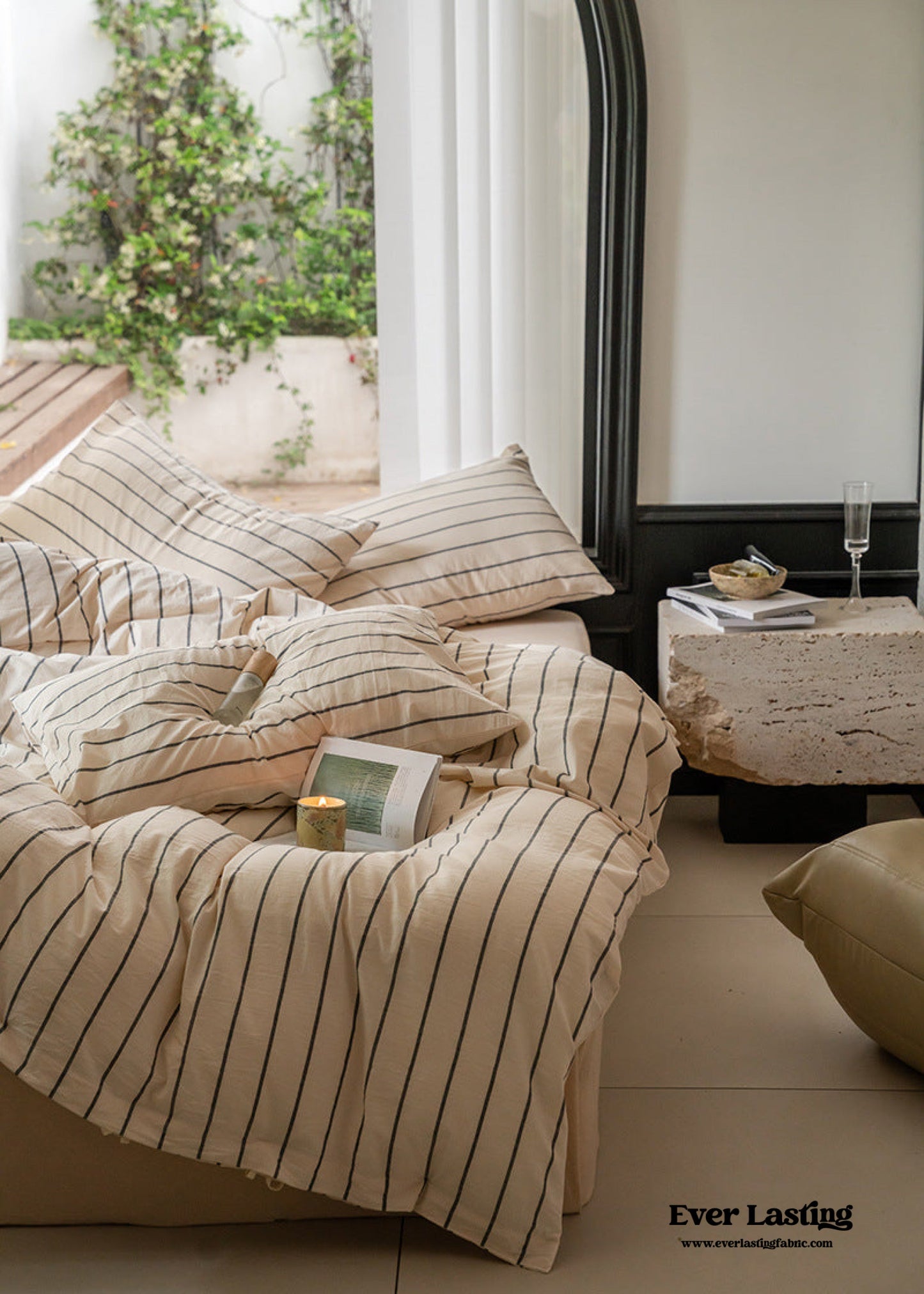 Minimalist Vertical Stripe Bow Ties Bedding Set / Beige Custard
