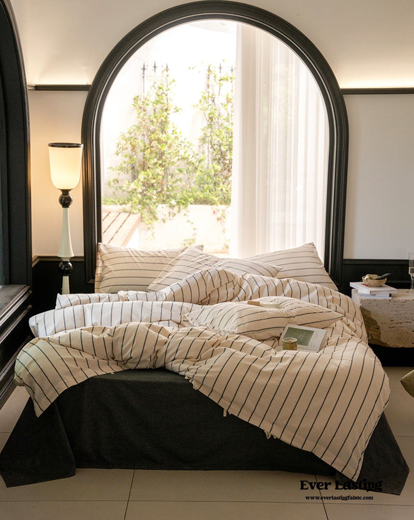 Minimalist Vertical Stripe Bow Ties Bedding Set / Beige Custard