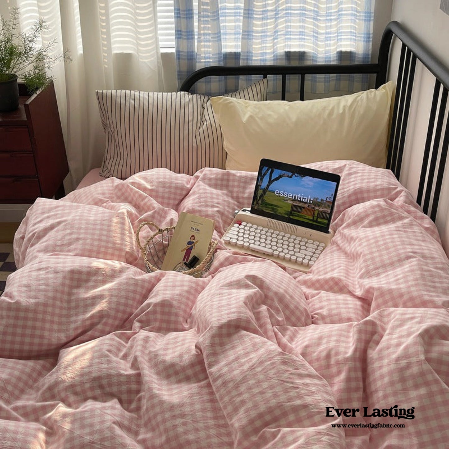 Mixed Gingham Striped Bedding Set / Black