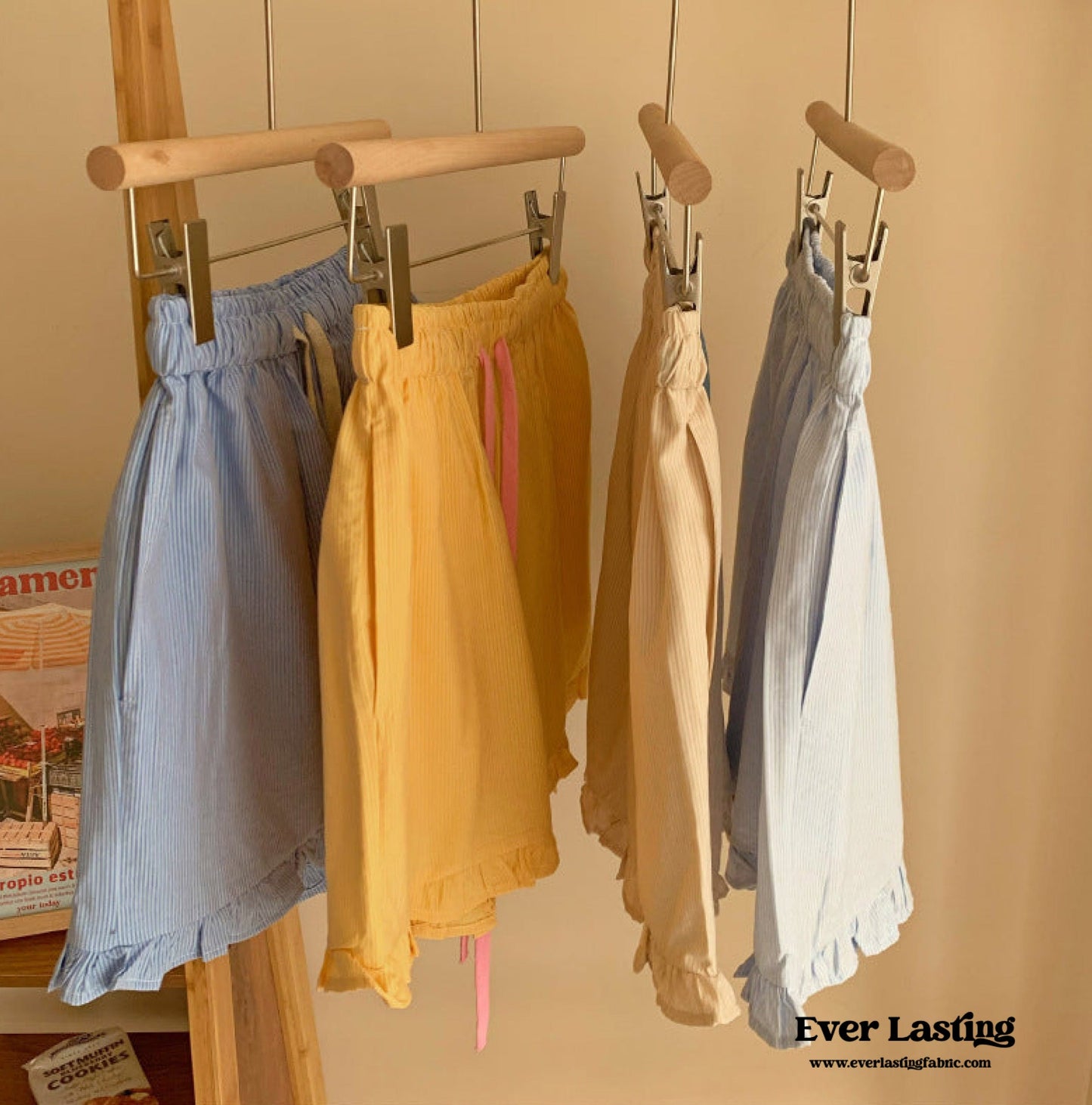 Ruffle Thin Stripes Shorts Lounge Bottoms / Blue