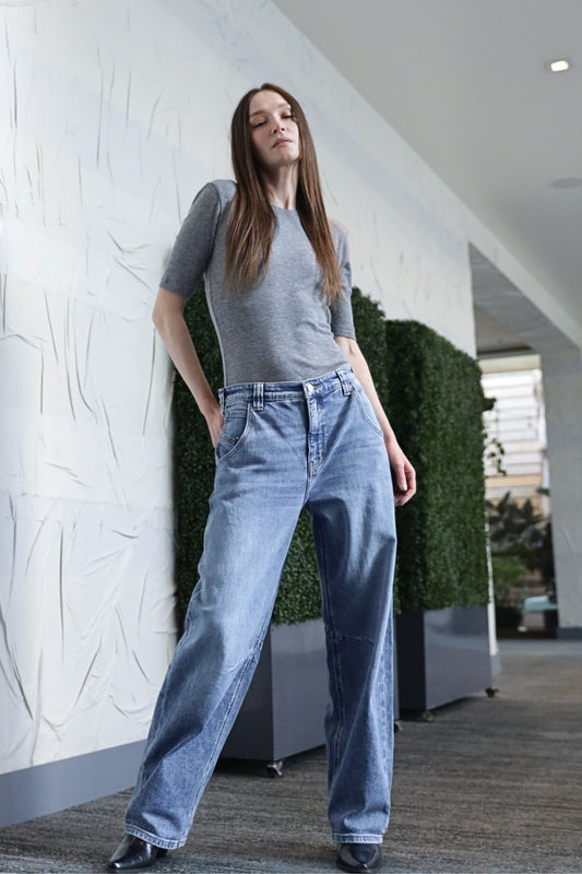 Adjustable Strap Waistband Barrel Jeans