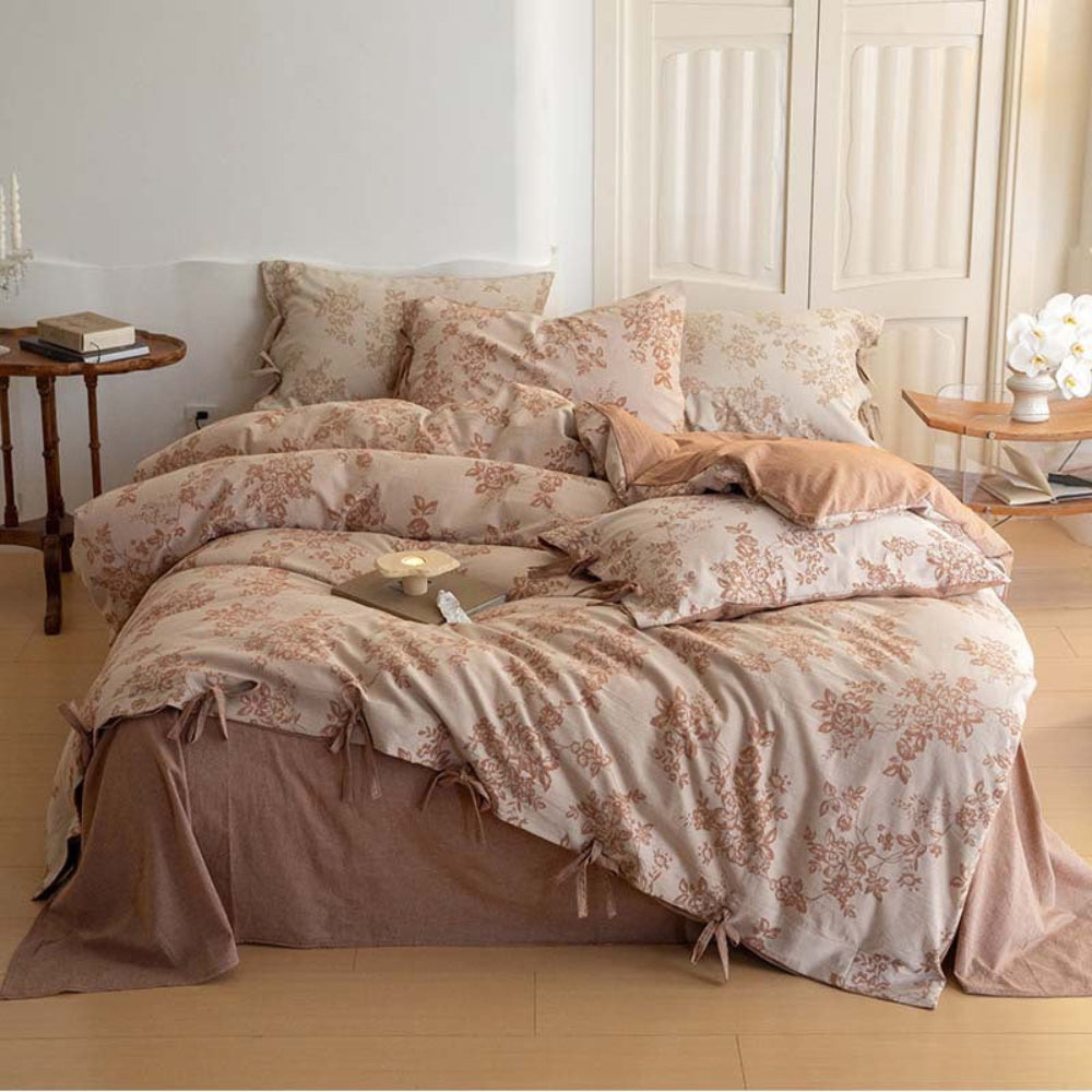 Bonnie Ribbon Bow Tie Floral Bedding Set / Brown