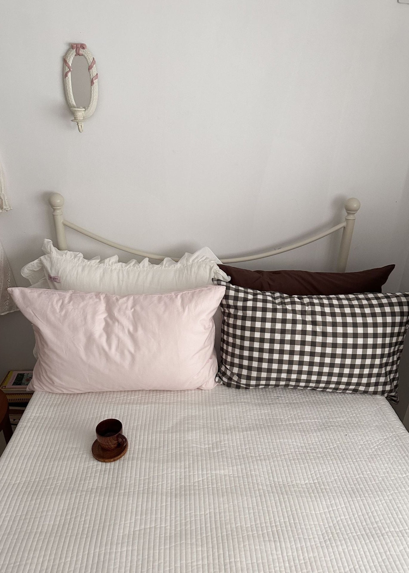 Ella Pure Cotton Pillowcases / Brown