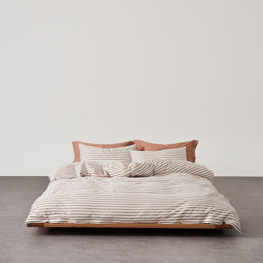 Henry Striped Buttoned Bedding Set / Coffee