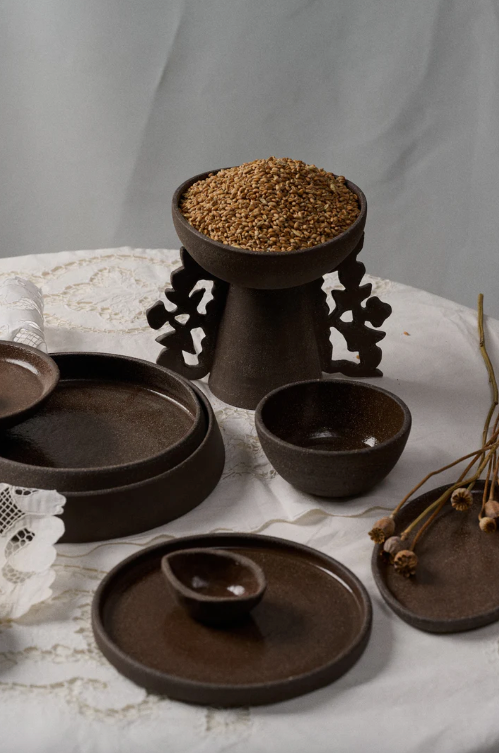 Handmade Stoneware Oval Serving Platter "Pumpernikel"