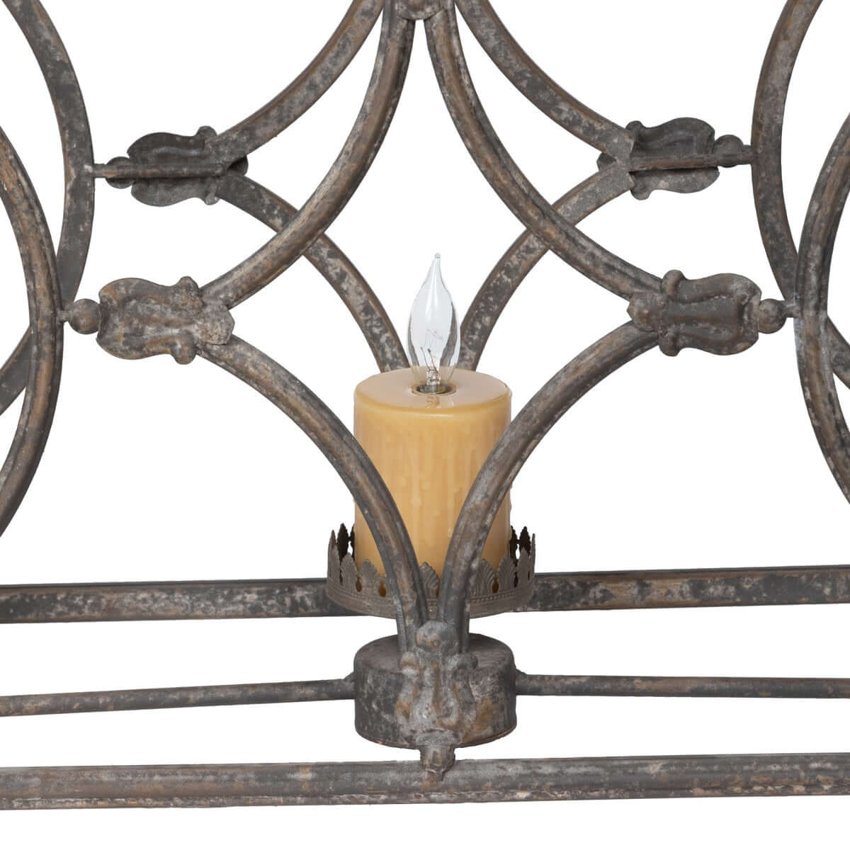 Antique-Style Iron Chandelier For Vintage Kitchens