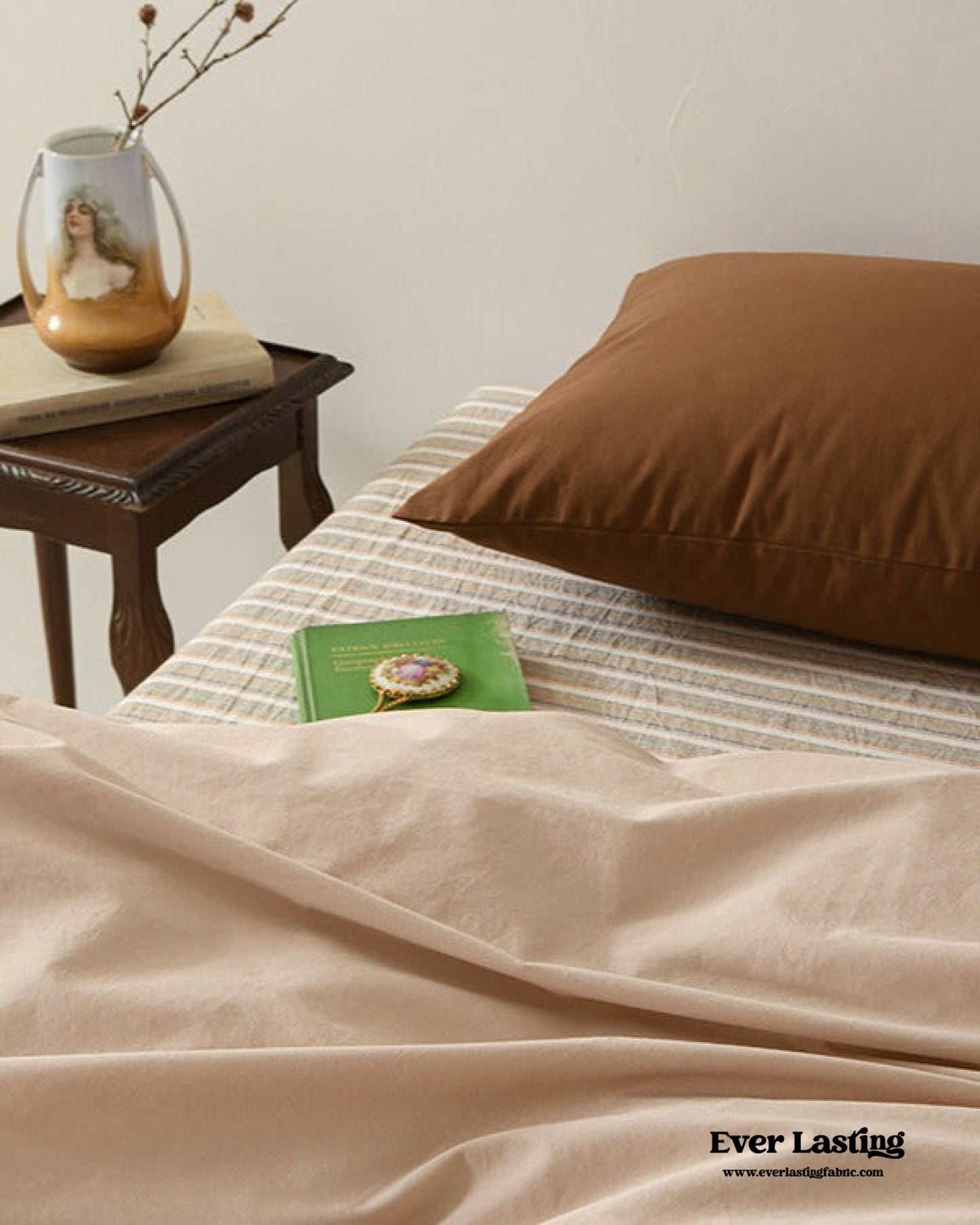Ava Vintage Striped Cotton Bedding Set / Beige Striped