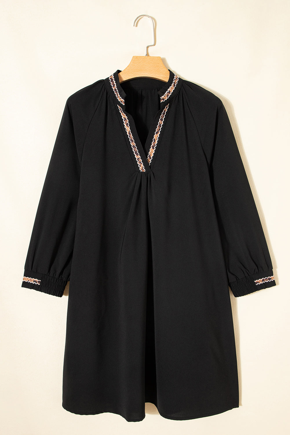 Contrast Trim V-Neck 3/4 Sleeve Mini Dress