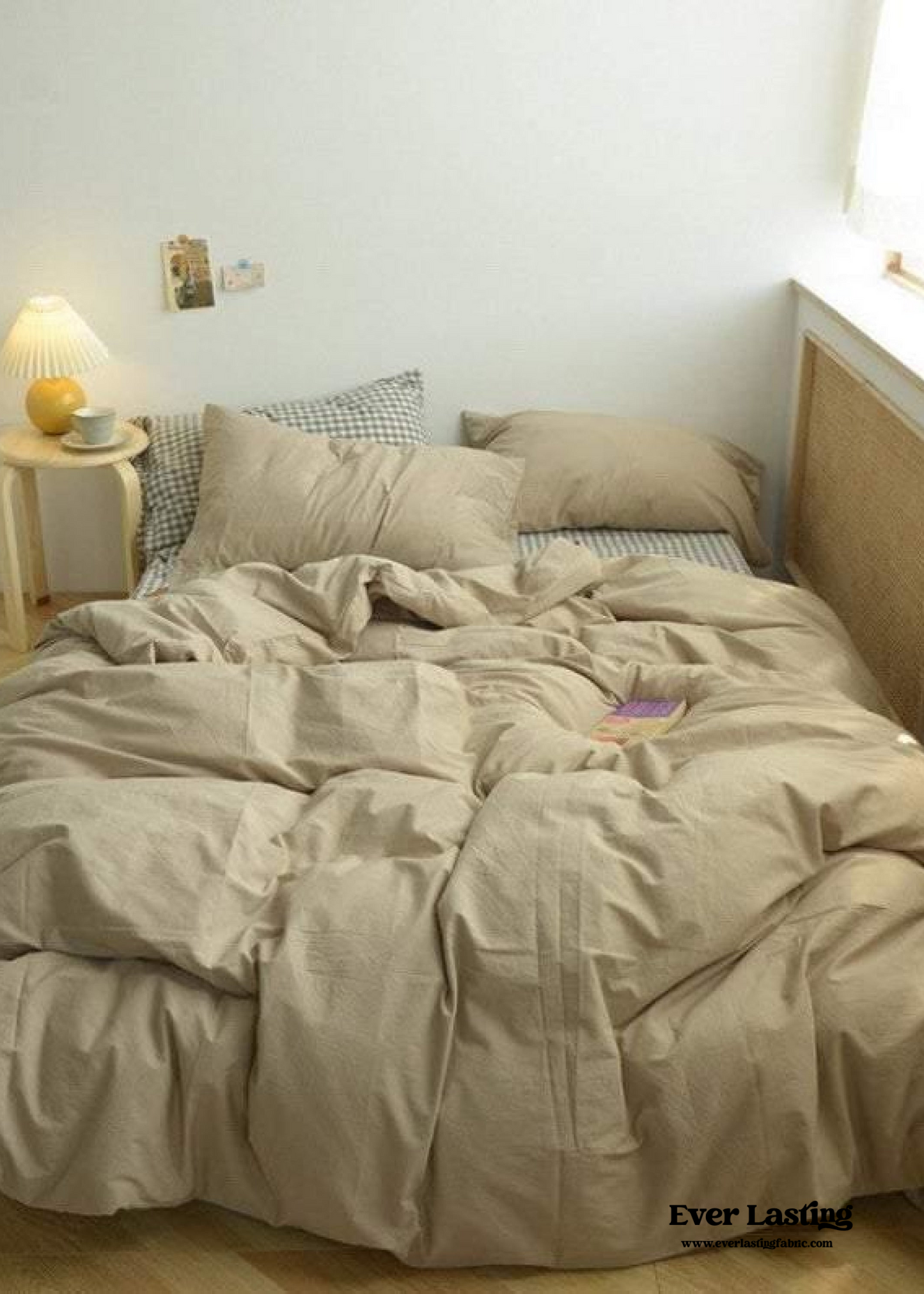 Checkered Bedding Set / Caramel Brown