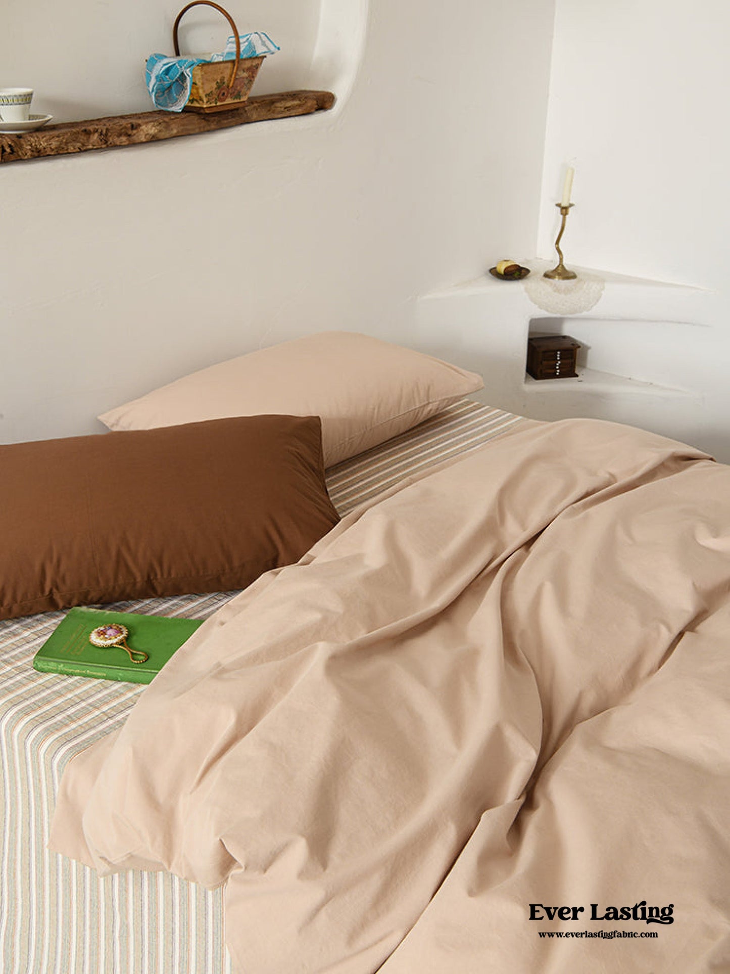 Clara Vintage Minimalist Striped Bedding Set / Brown