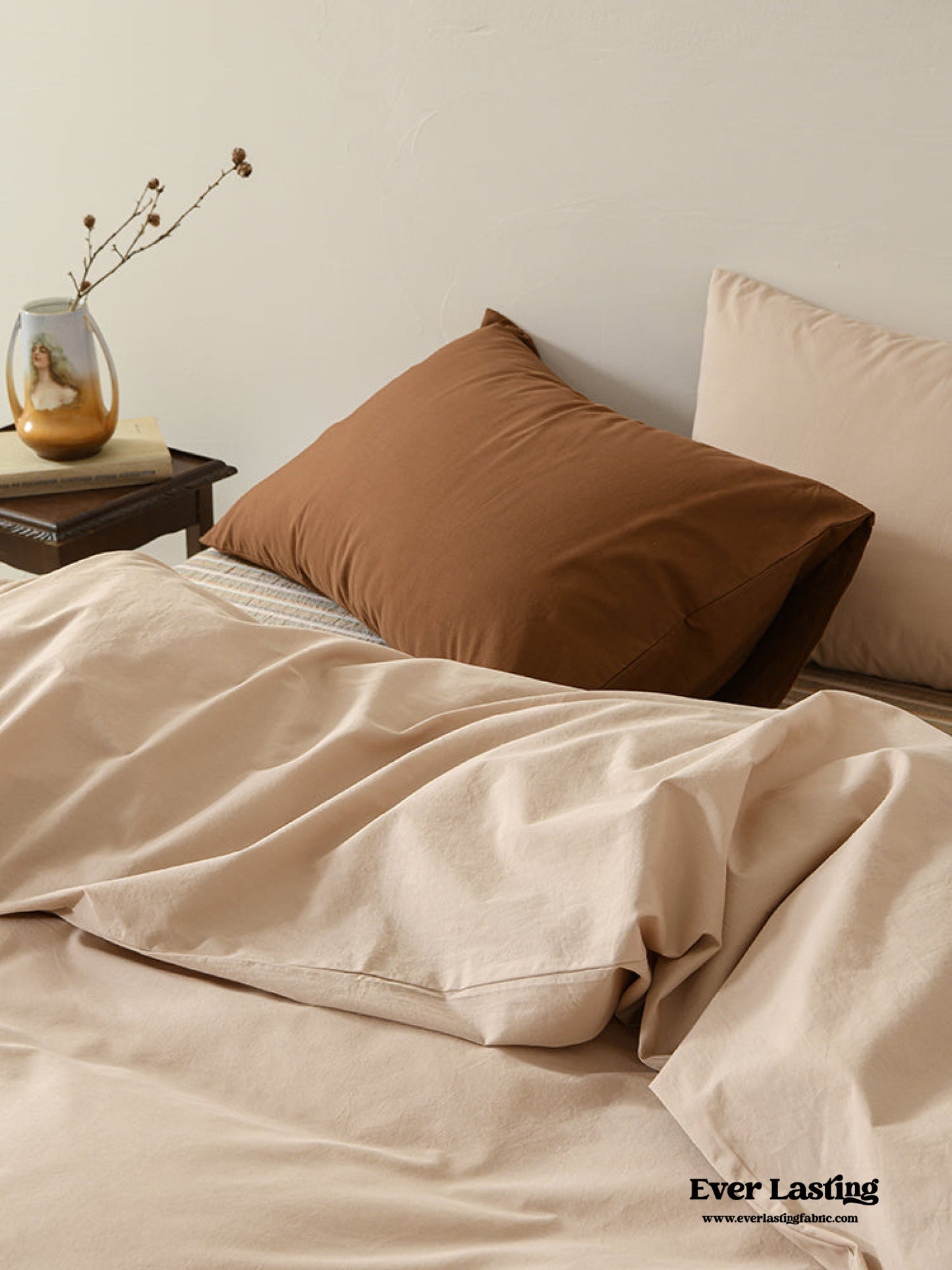 Clara Vintage Minimalist Striped Bedding Set / Brown