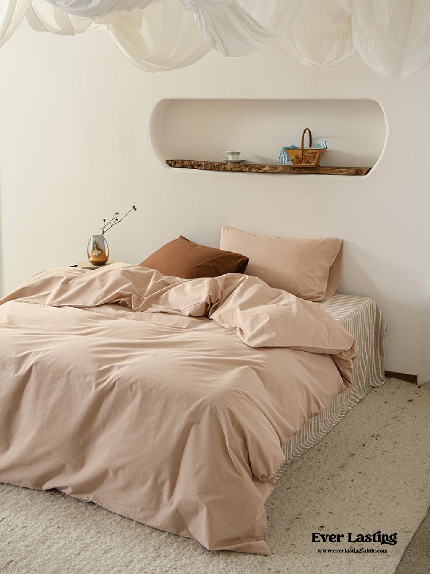 Clara Vintage Minimalist Striped Bedding Set / Brown