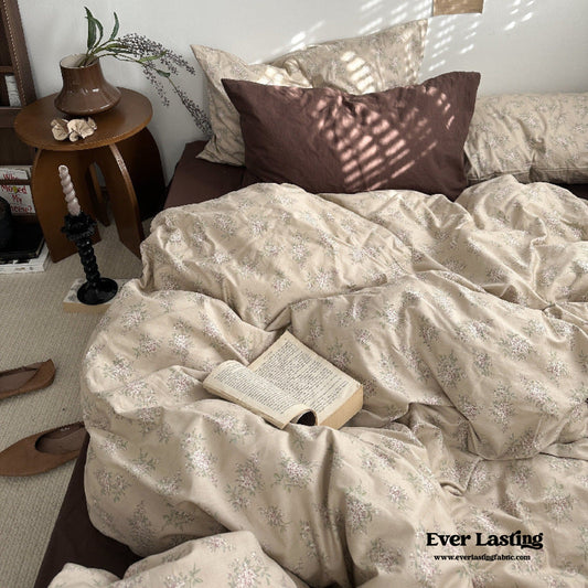 Cottage Floral Bedding Set / Chocolate Cocoa