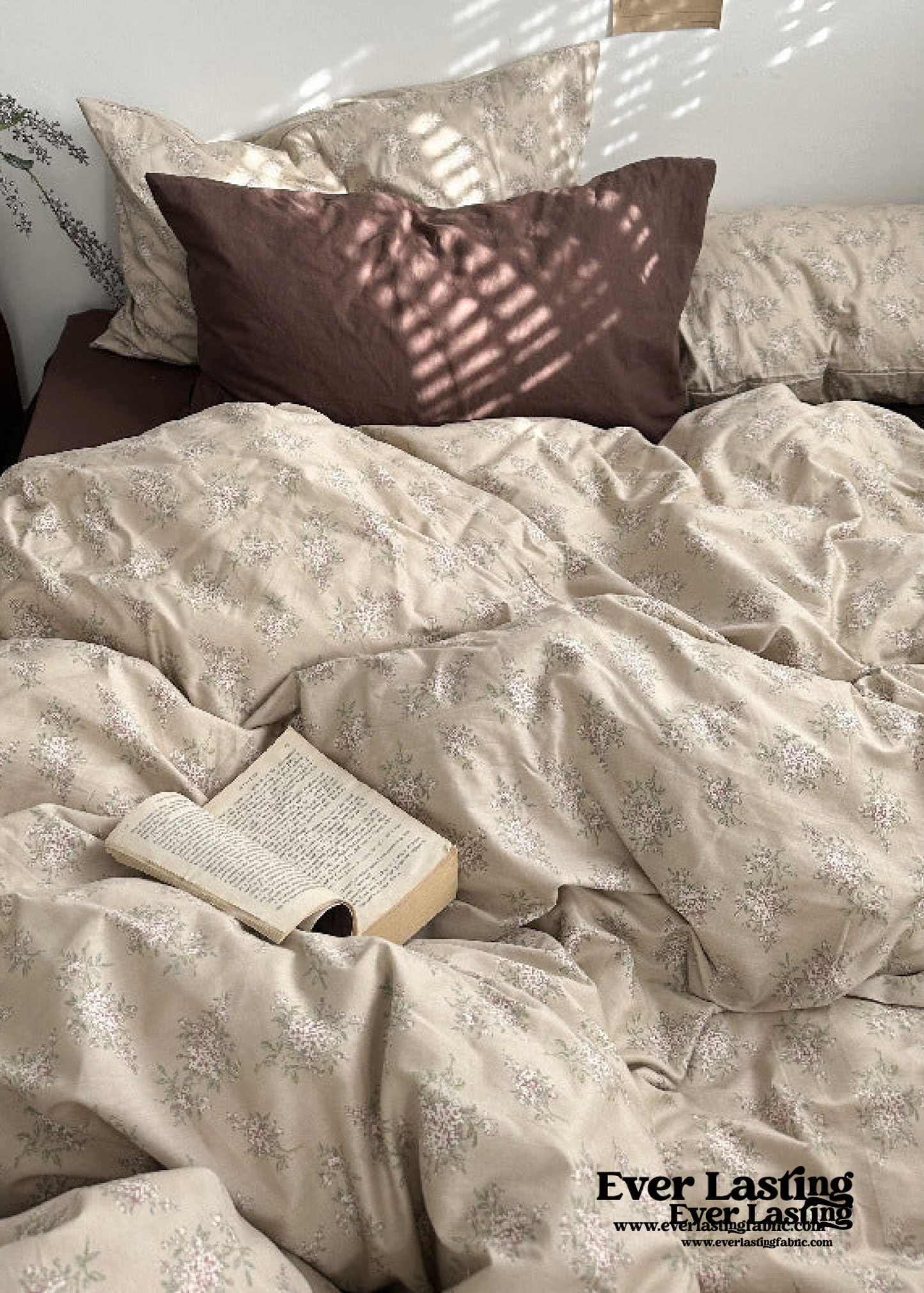 Cottage Floral Bedding Set / Chocolate Cocoa
