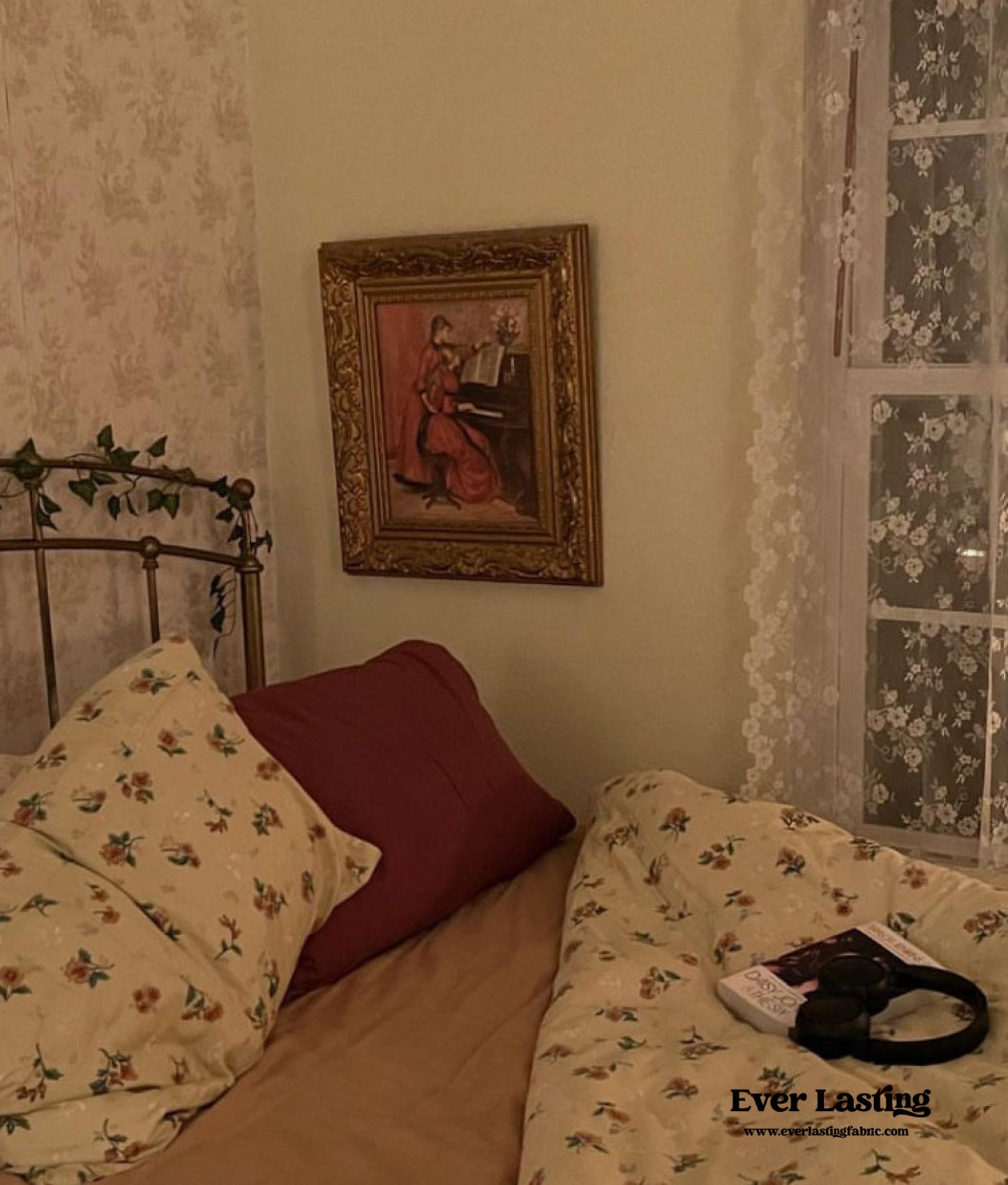 Cottage Floral Bedding Set / Chocolate Cocoa
