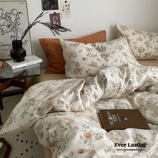 Cottage Floral Bedding Set / Orange Beige