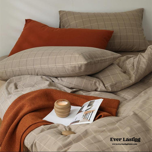 Eleanor Vintage Minimalist Plaid Bedding Set / Khaki