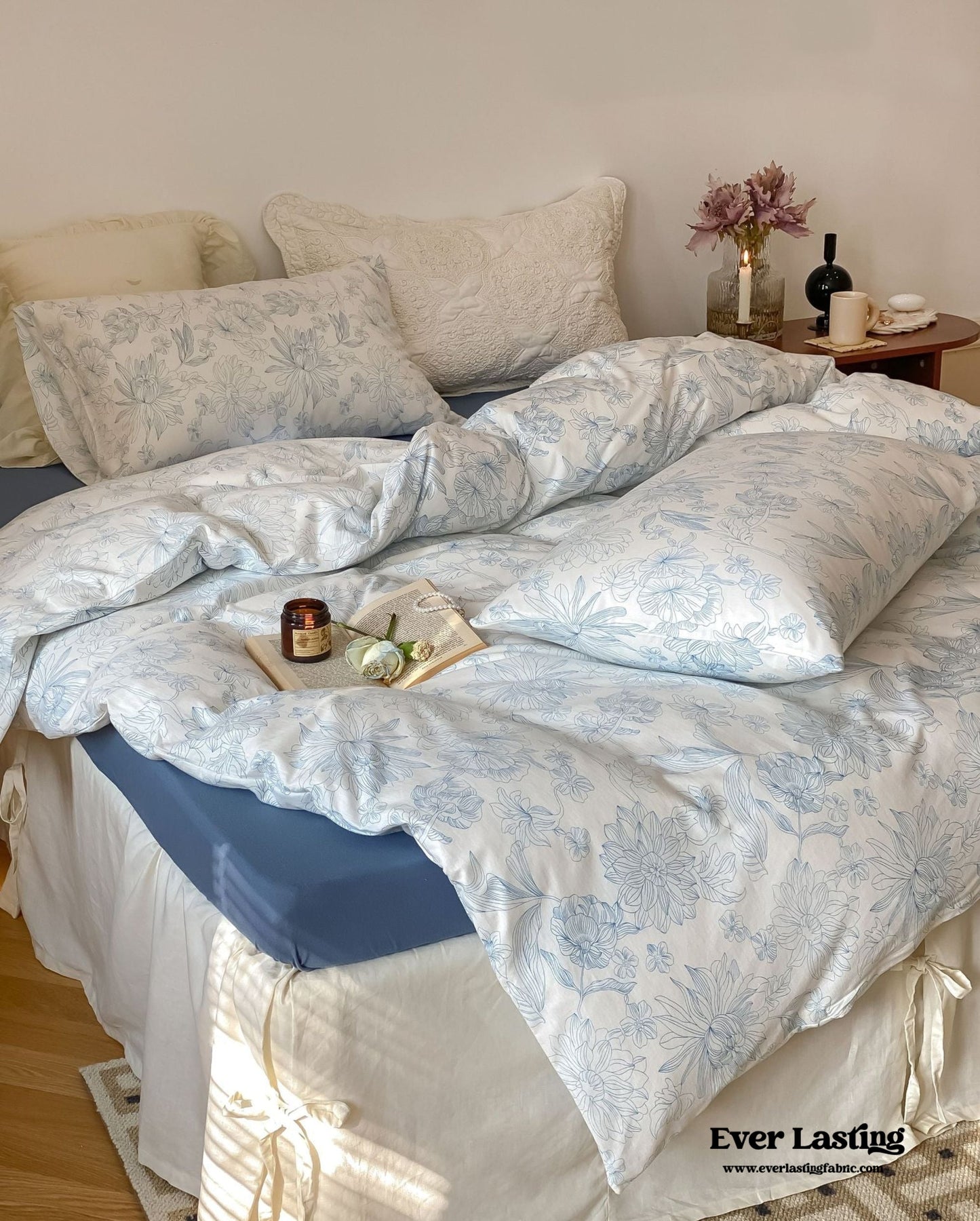 Fleur Elegant Floral Knit Cotton Bedding Set / Beige