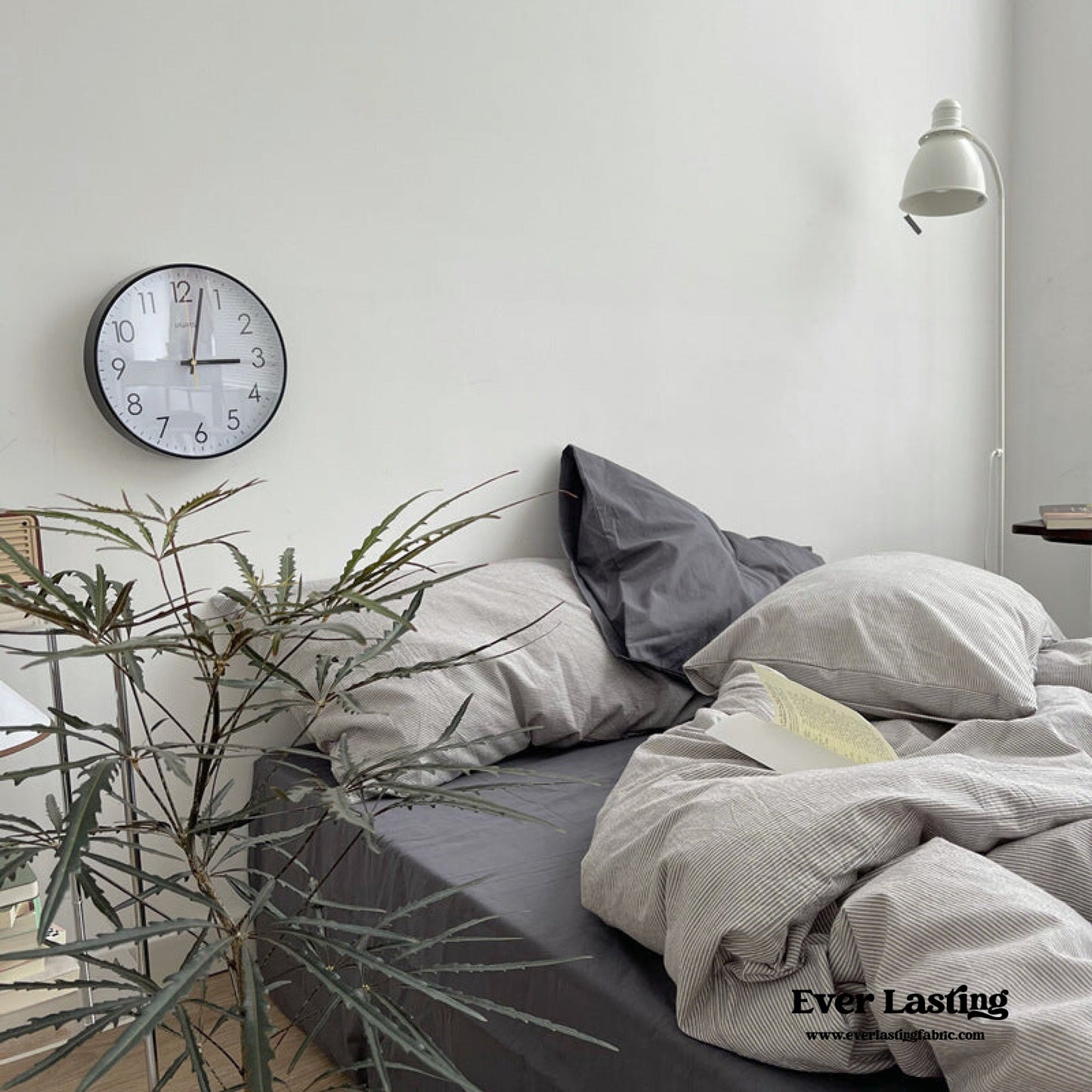 Minimal Mixed Gingham Bedding Set / Khaki