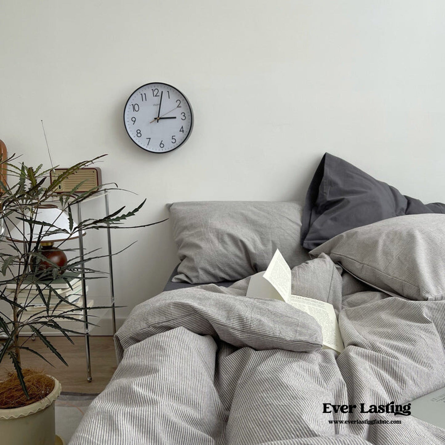 Minimal Mixed Gingham Bedding Set / Khaki