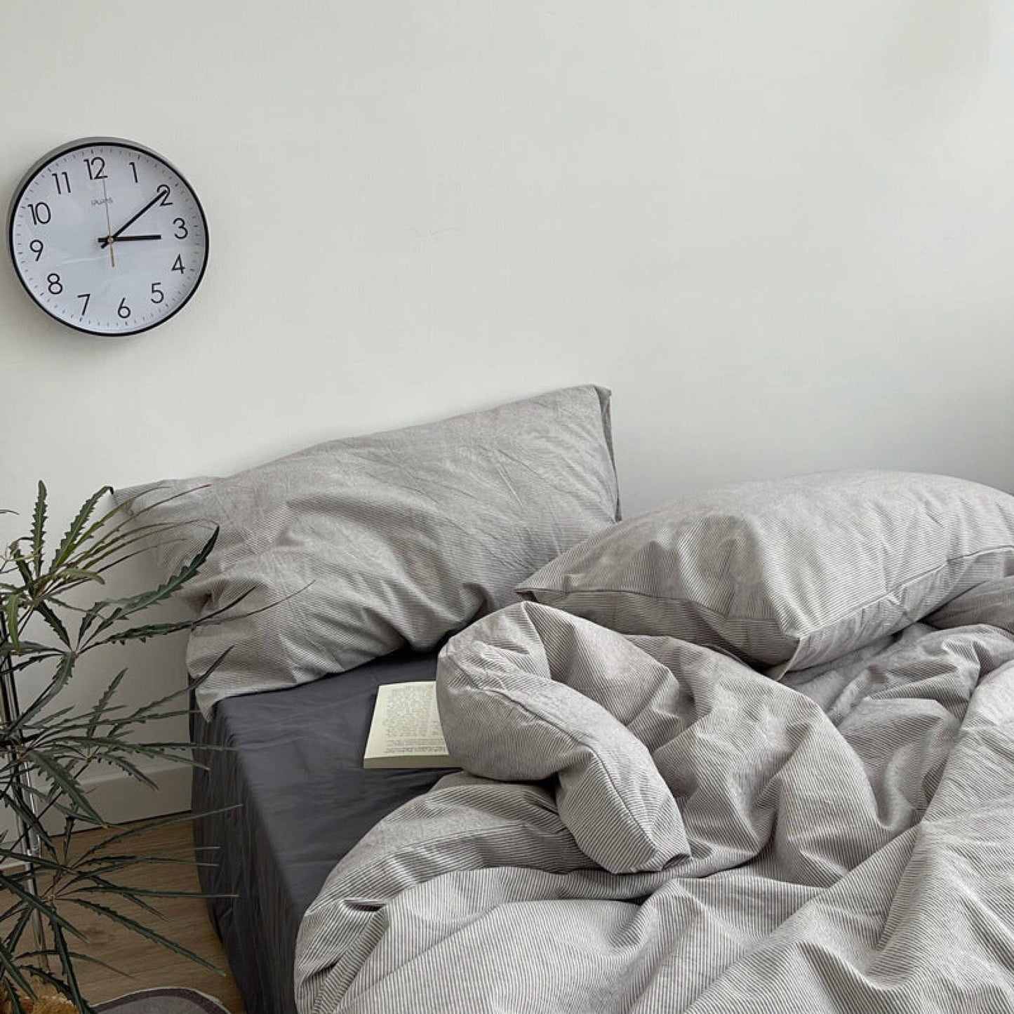 Minimal Mixed Gingham Bedding Set / Khaki