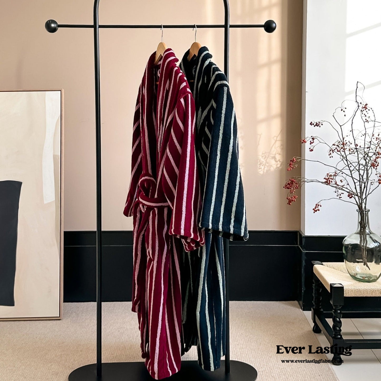 Retro Minimalist Striped Bathrobe Set / Red