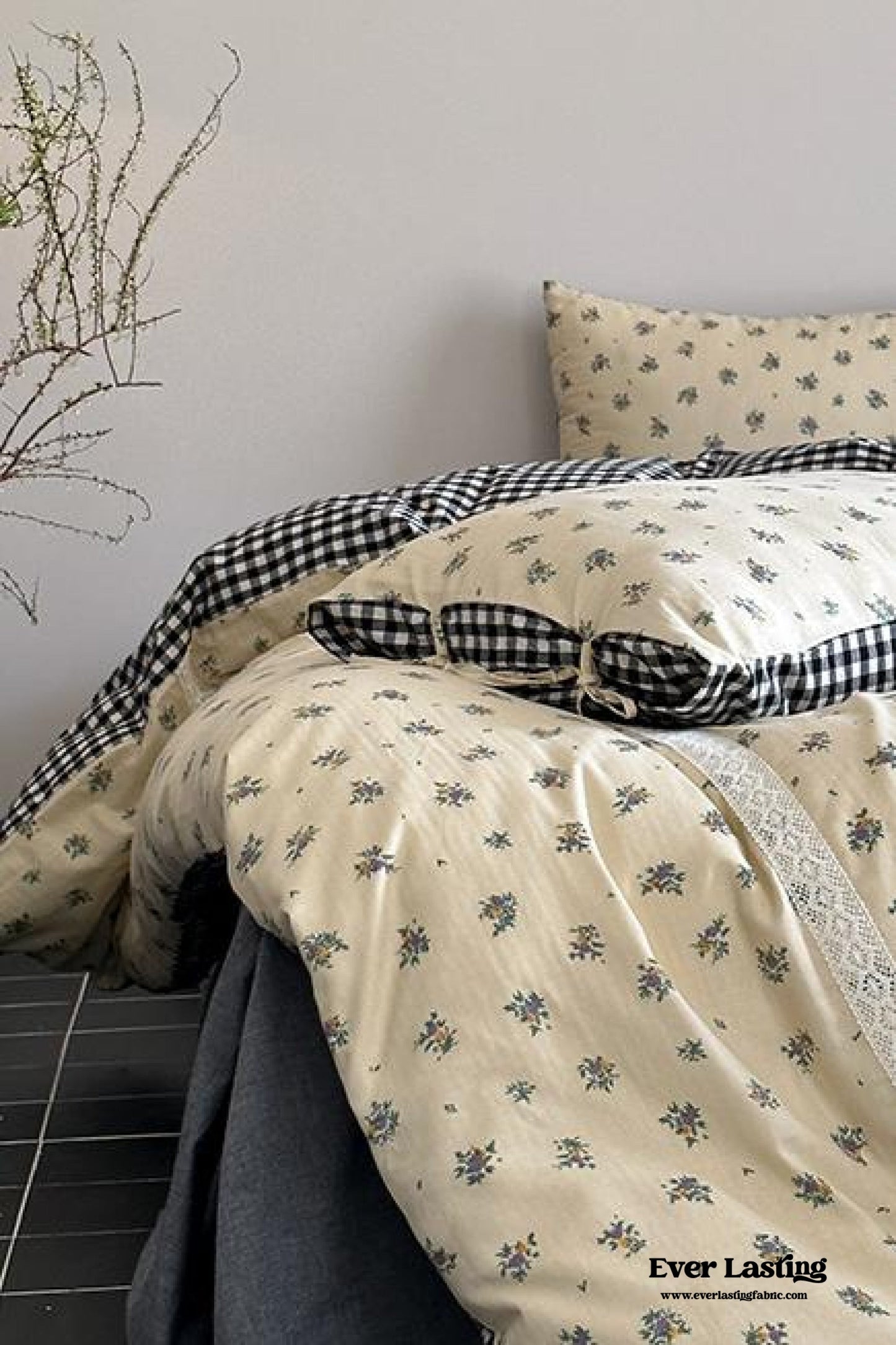Rosalie Floral Lace Tie-Up Bedding Set / Khaki