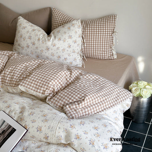 Rosalie Floral Lace Tie-Up Bedding Set / Khaki