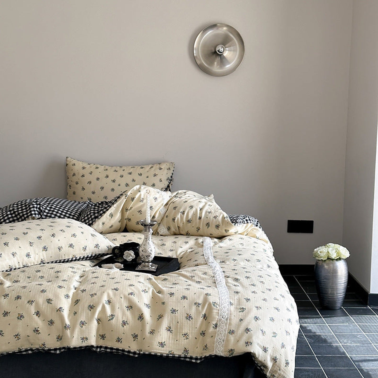 Rosalie Floral Lace Tie-Up Bedding Set / Khaki