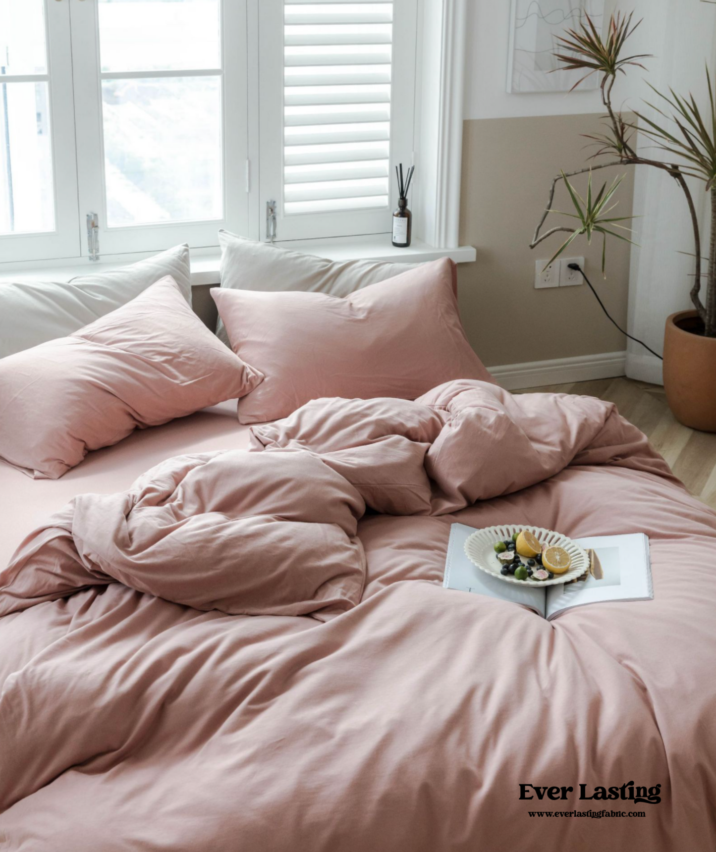 Solid Bedding Set / Beige