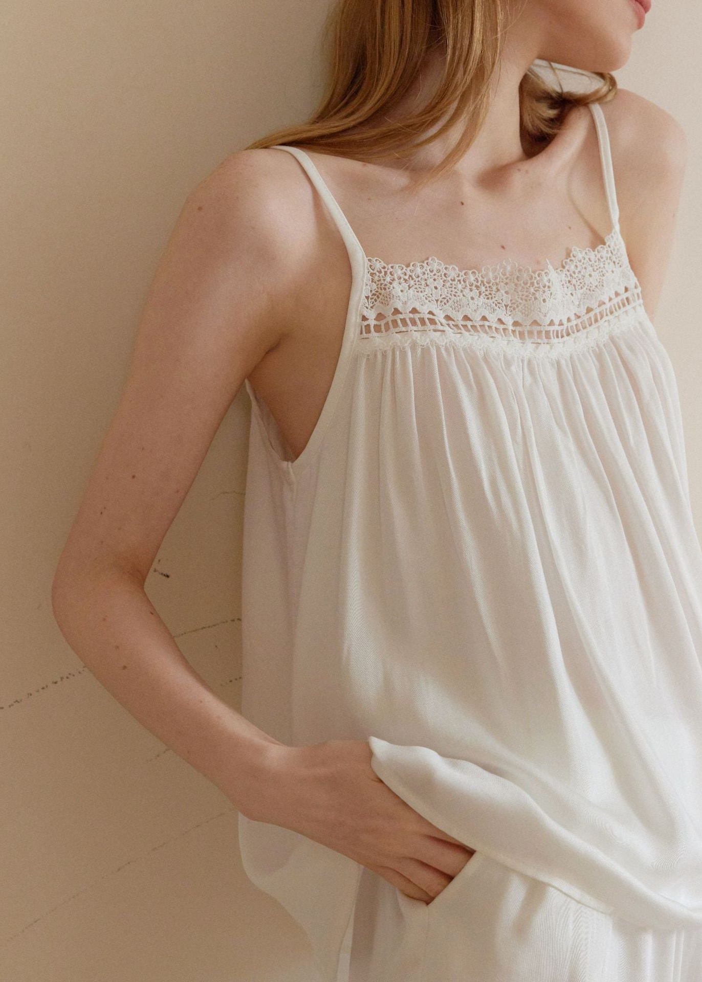 Amie Lace Collar Satin Lightweight Pajama Set / White